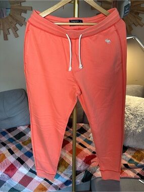 Abercrombie & Fitch Coral Jogger Sweatpants with White Drawstring